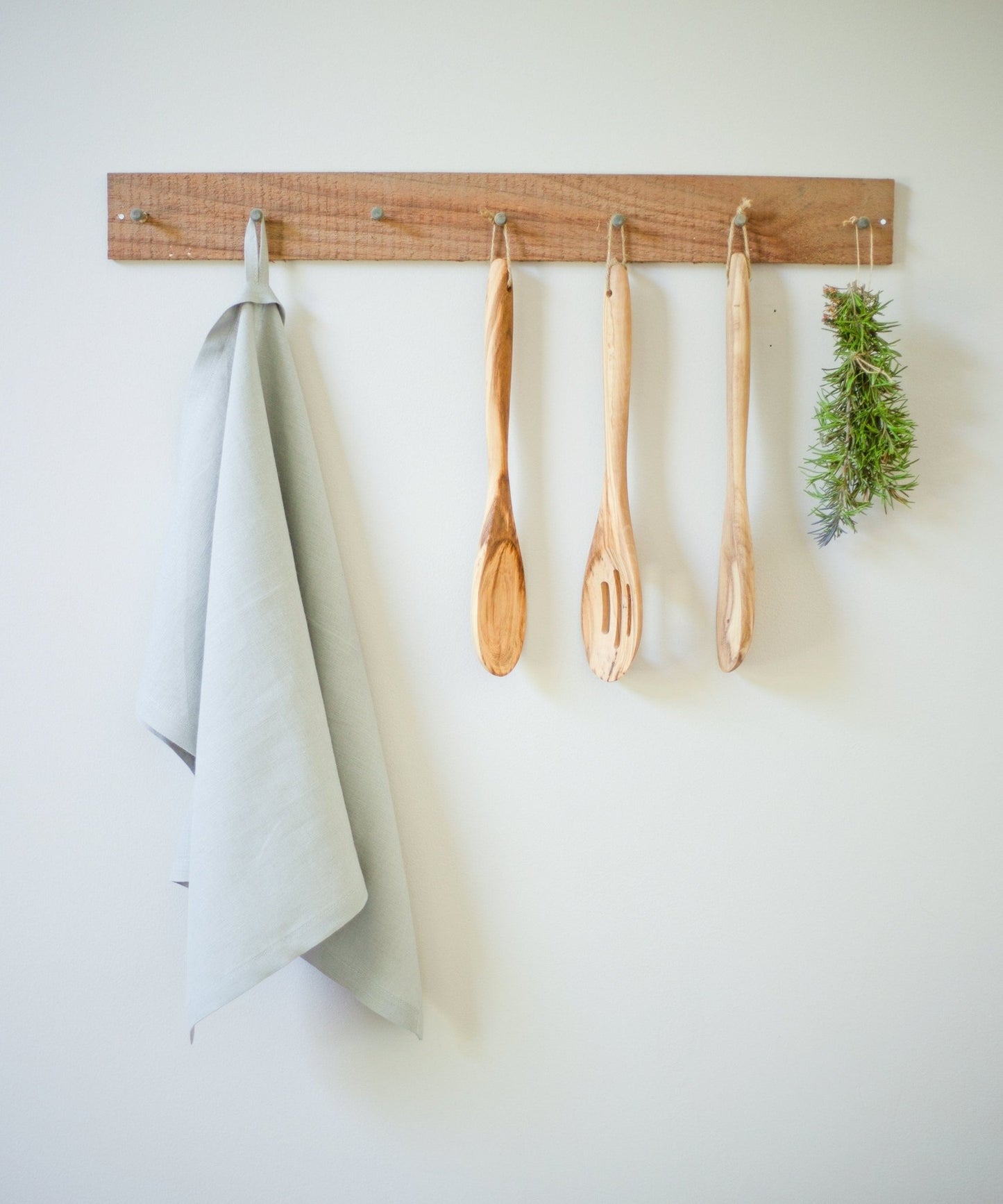 Couple's Initials Wedding Date Kitchen Tea Towel | Monogrammed Bridal Shower Gift | Housewarming Gift Idea | Personalized Kitchen Tea Towel