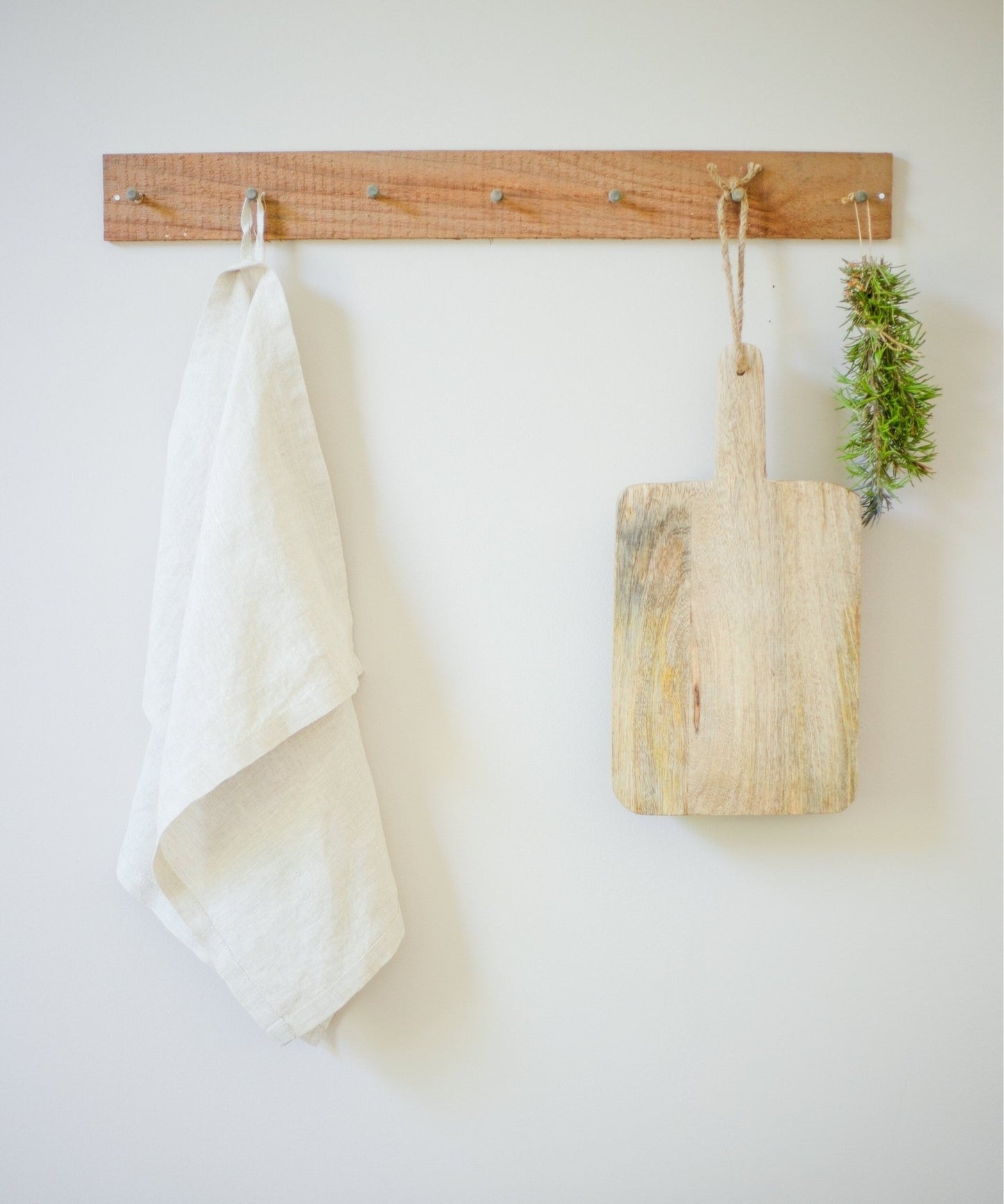 Load image into Gallery viewer, Linen Tea Dish Towel | Washed Linen Kitchen Towel | Guest Hand Towel Natural Dish Towel | Natural Linen Dishcloths Towel For Kitchen Home
