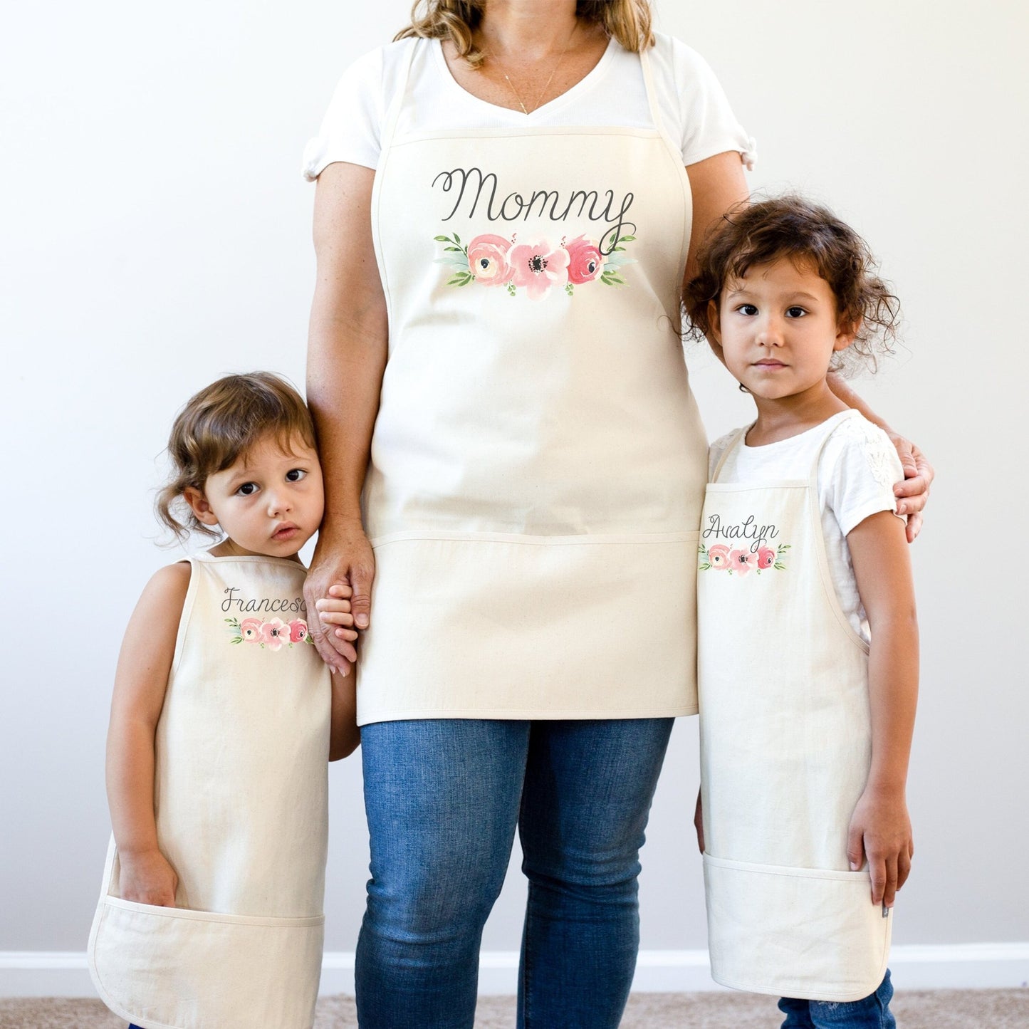 Mommy & Me Floral Apron Set | Mommy Daughter Mother's Day Gift Apron Set | Mommy and Me Kitchen Apron | Personalized Youth Name Apron