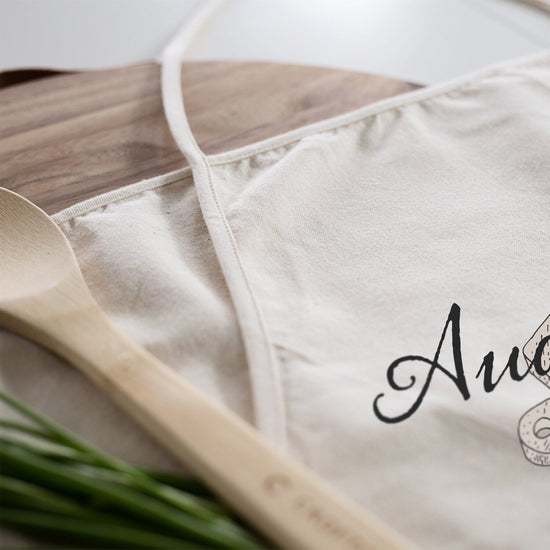 Personalized Apron | Kitchen Apron | Personalized Kitchen Gift | Custom Apron Gift | Name Apron | Bridesmaid Gifts | Bridal Party Gift