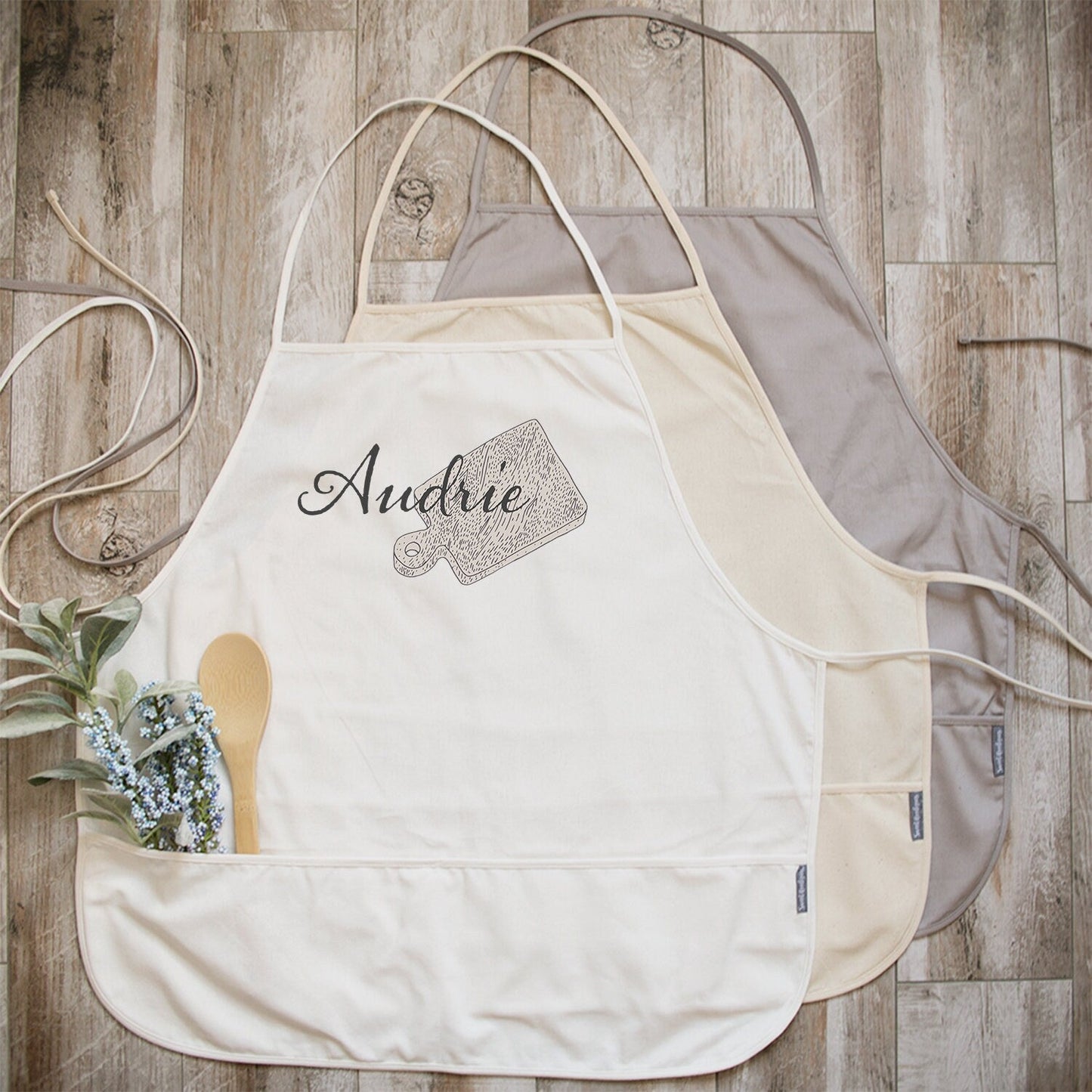 Personalized Apron | Kitchen Apron | Personalized Kitchen Gift | Custom Apron Gift | Name Apron | Bridesmaid Gifts | Bridal Party Gift