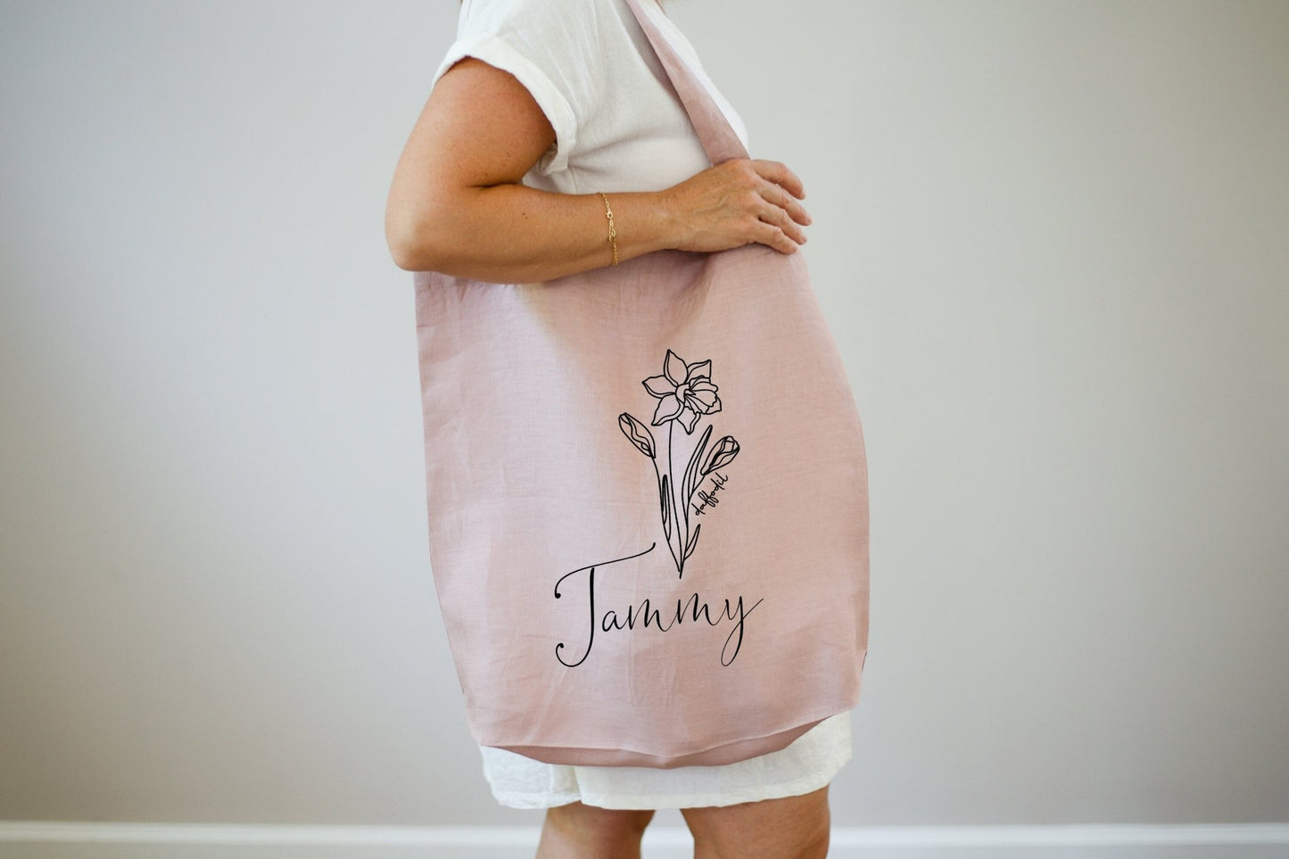 Personalized Birth Month Flower Linen Shopping Tote Bag | Personalized Bridesmaid Proposal Gift Idea | Eco Friendly Reusable Market Tote Bag