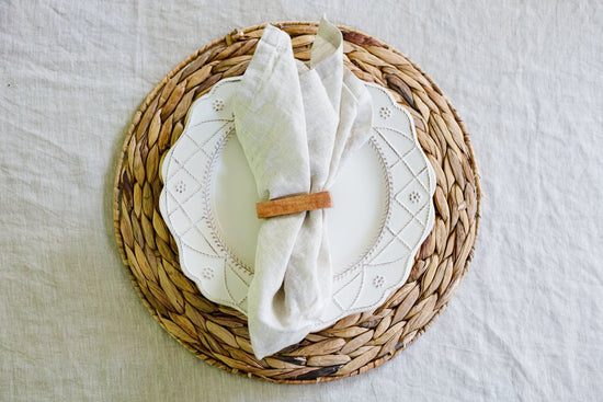 Set of 2 White Natural Soft Kitchen Linen Napkins | 100 % Soft Linen Napkin Set | Linen Napkins Kitchen Decor for Table Linen for Wedding